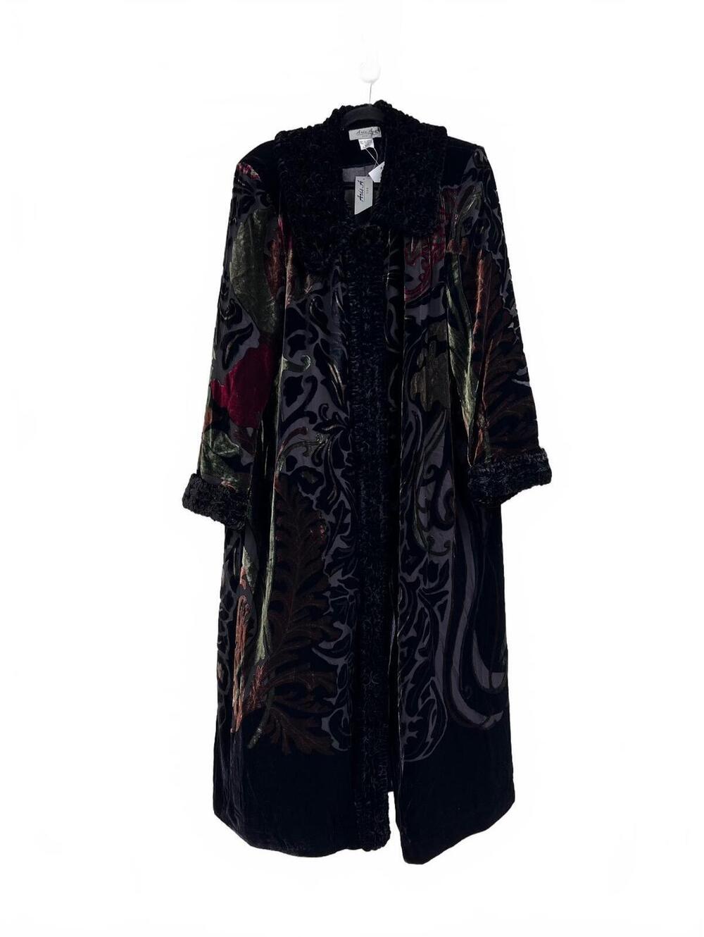 Aria A. Velvet Floral Pattern Long Coat with Textured Collar and Cuffs S/M